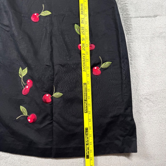 Jessica Howard Petite 12P Black Linen Cherry Embroidered Dress Retro Pinup - Picture 9 of 9
